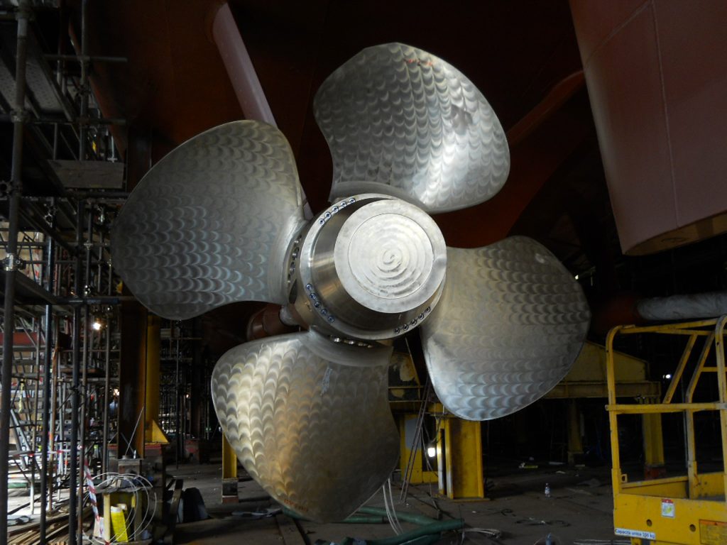 Stainless steel propeller installation