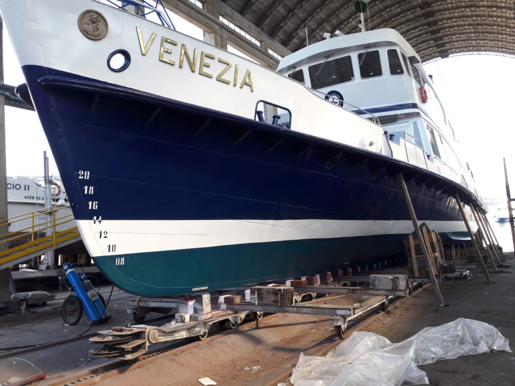 Motonave Venezia scalo